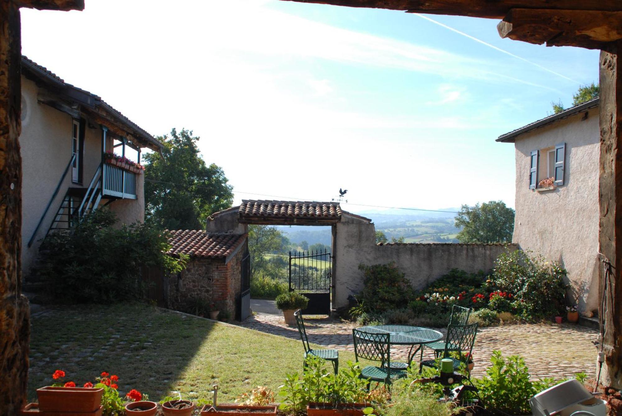 Bed and Breakfast Chez Jacotte Et Elia Saint-Galmier Zewnętrze zdjęcie