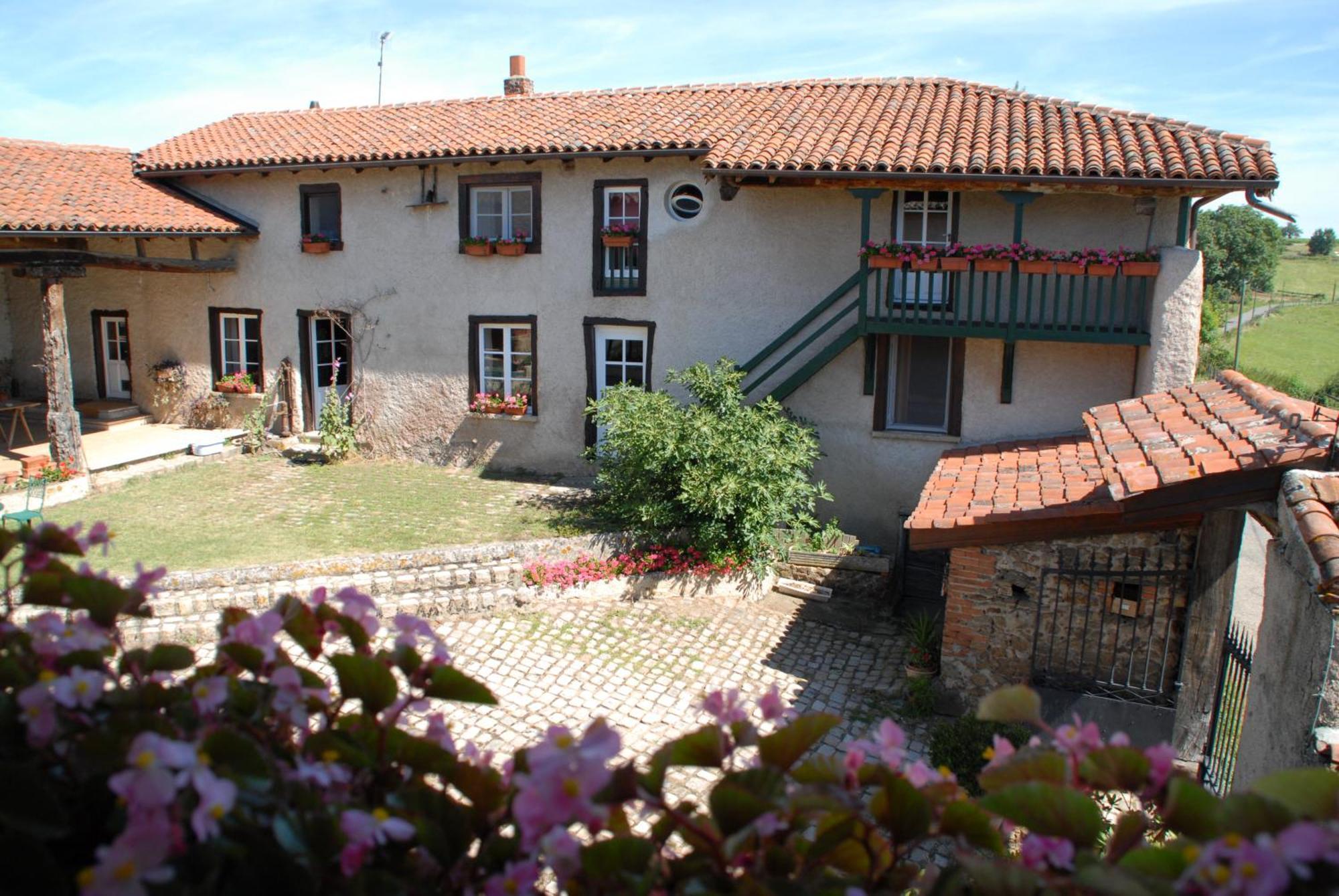 Bed and Breakfast Chez Jacotte Et Elia Saint-Galmier Zewnętrze zdjęcie