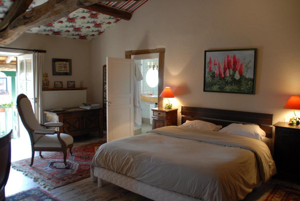 Bed and Breakfast Chez Jacotte Et Elia Saint-Galmier Pokój zdjęcie