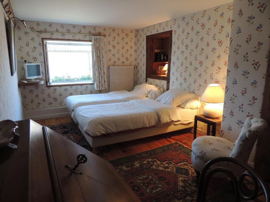 Bed and Breakfast Chez Jacotte Et Elia Saint-Galmier Zewnętrze zdjęcie